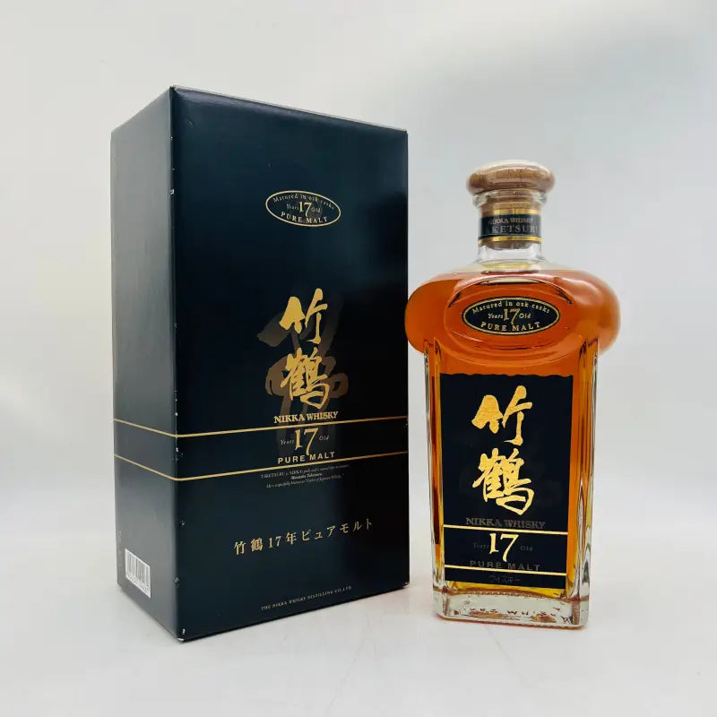 瓶とラベルから年代を判定